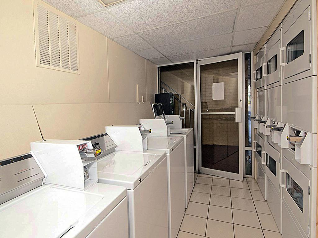 Roomba Inn & Suites At Old Town Kissimmee Eksteriør billede